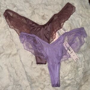 Victoria’s Secret Lace Thongs Small 2 Piece Set NWT